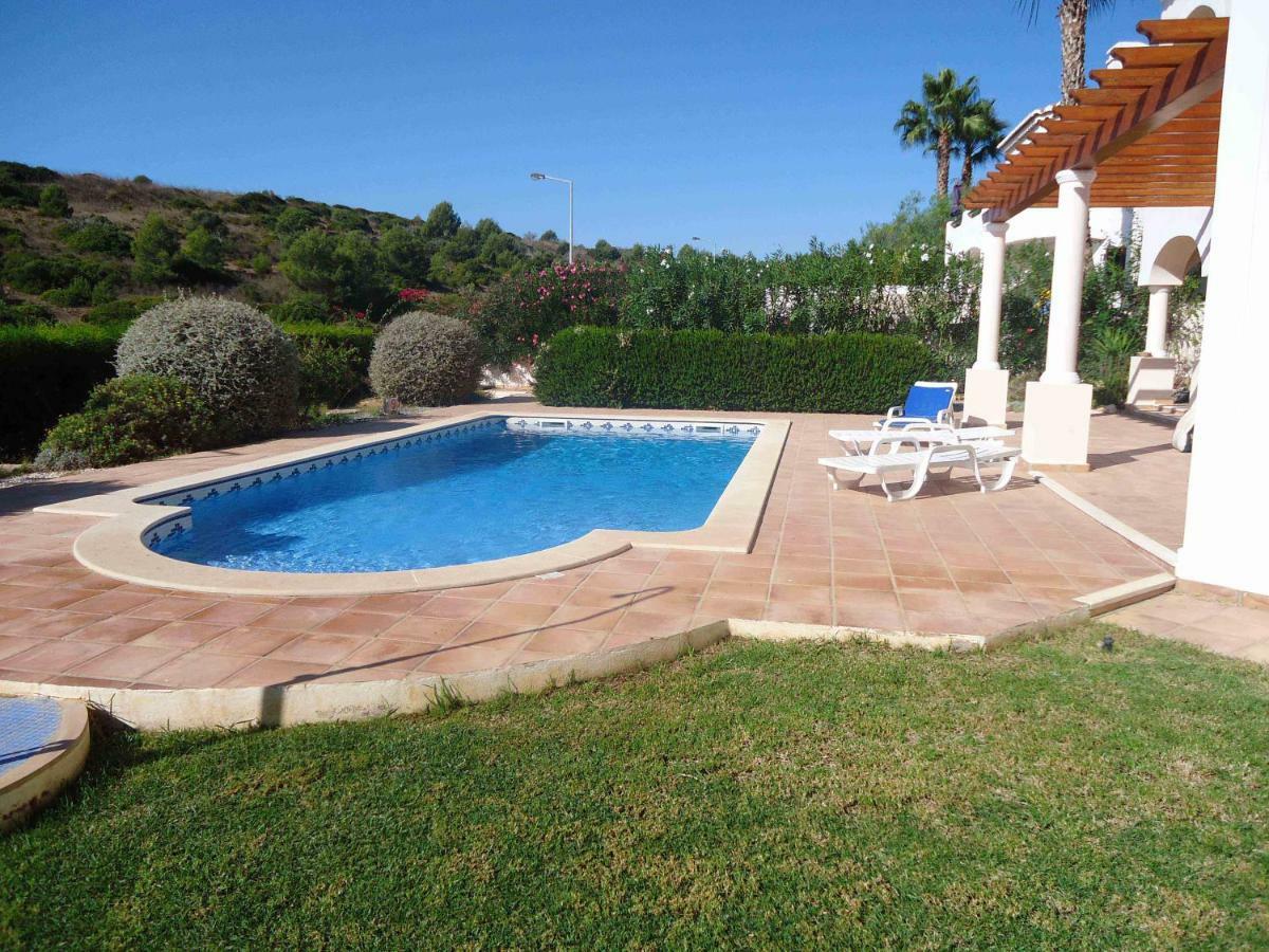Lovely Burgau Villa Just 3 Mins Walk From Beach Budens Exterior photo