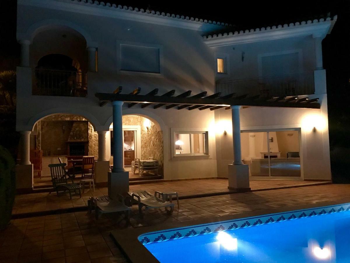 Lovely Burgau Villa Just 3 Mins Walk From Beach Budens Exterior photo