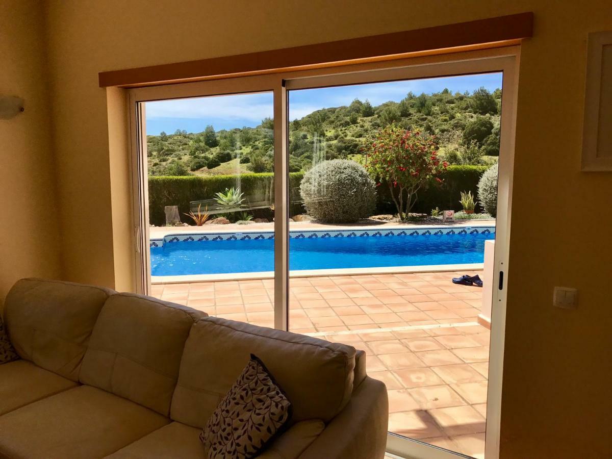 Lovely Burgau Villa Just 3 Mins Walk From Beach Budens Exterior photo