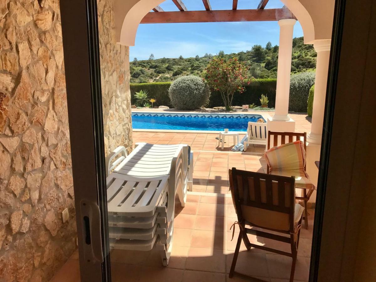 Lovely Burgau Villa Just 3 Mins Walk From Beach Budens Exterior photo